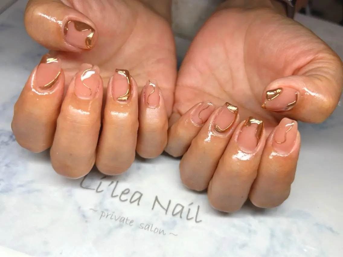 ネイル ハンドネイル Li'leaNail AINAのネイルデザイン