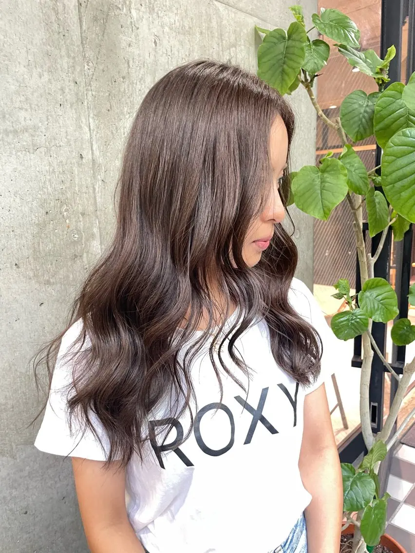 ロング 🫧ハイライトカラー 🫧 𝓜𝓘𝓤のヘアスタイル