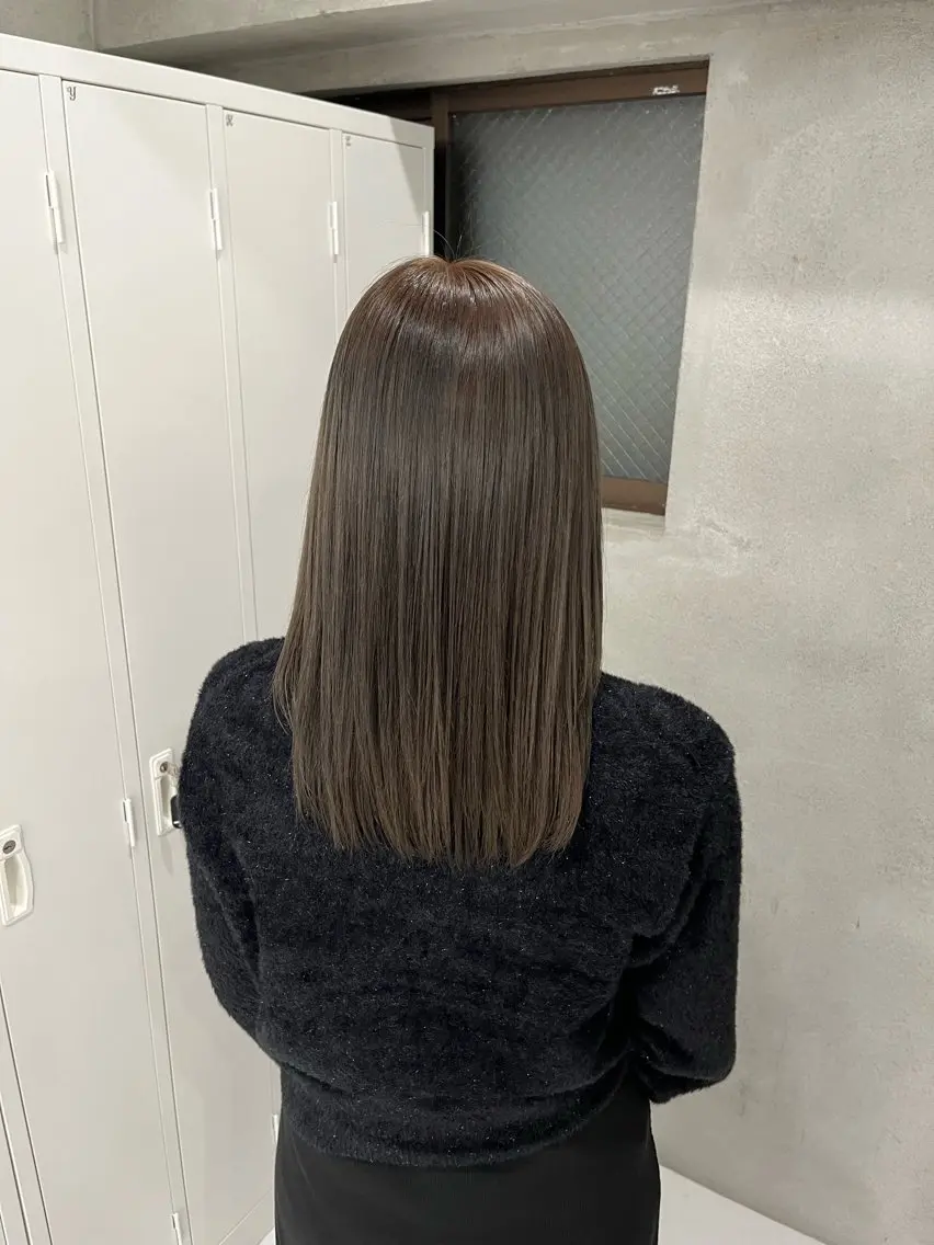ヘアカラー sena⌇ベージュ⌇ ブリーチなしWカラーのヘアスタイル