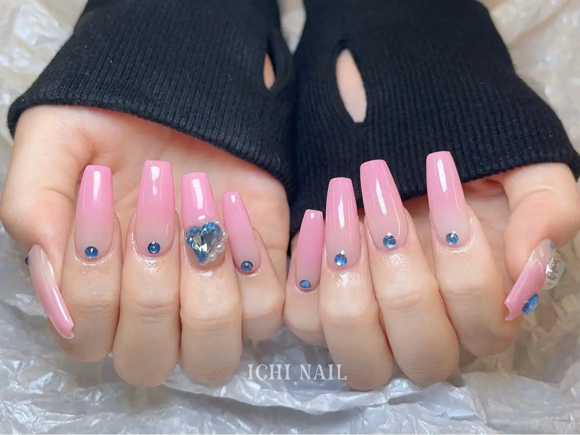 ネイル ハンドネイル 🧚🏻‍♀️ NOHA🎀のネイルデザイン