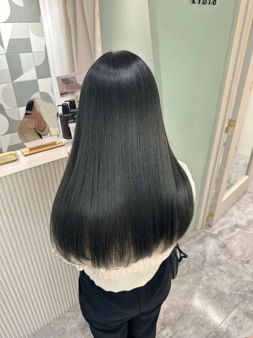 ロング カラー ヘアカラー トリートメント 健太郎 髪質改善/透明感のヘアスタイル