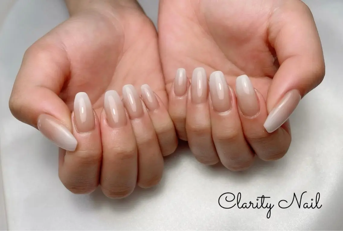 ネイル グラデーション ハンドネイル Clarity Nailのネイルデザイン
