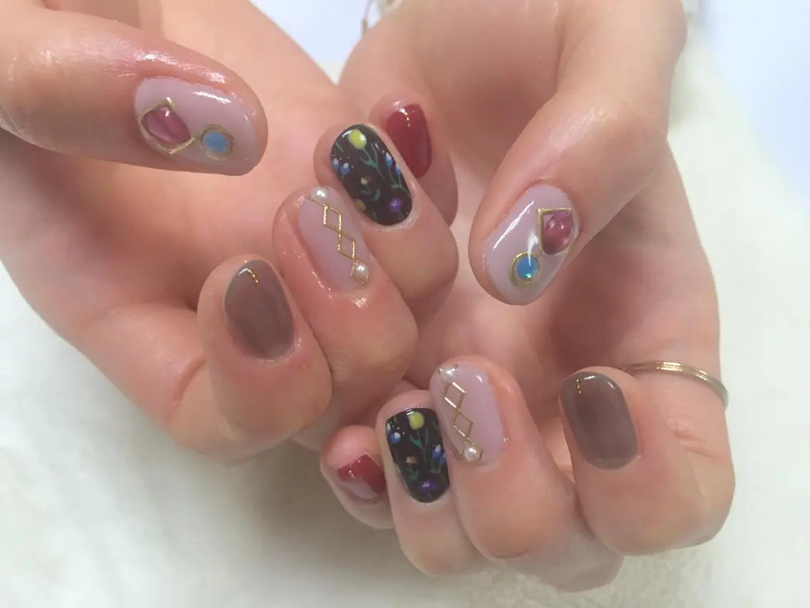 ネイル ハンドネイル nailist TOMOのネイルデザイン