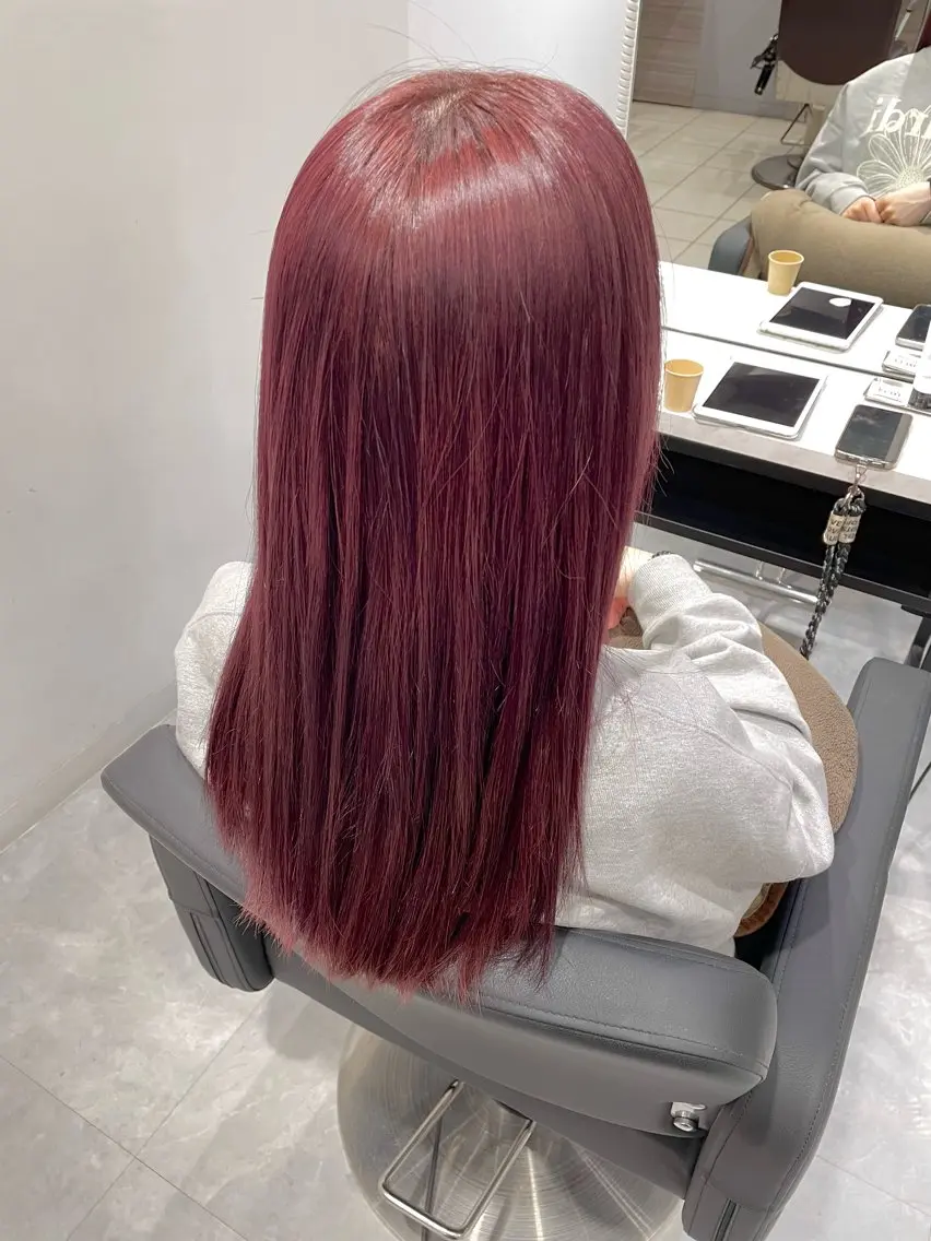 ロング カラー ブリーチ ダブルカラー ピンクカラー ヘアカラー AINE 🧚🏻‍♀️のヘアスタイル