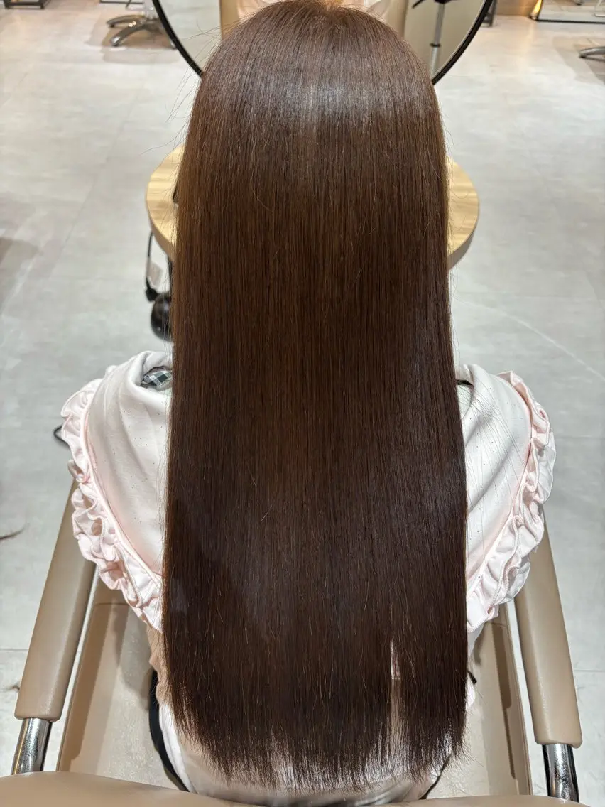ロング カラー ブリーチ 透明感カラー ブリーチなしカラー 髪質改善 ヘアカラー トリートメント 京都駅/透明感カラー /髪質改善/岩崎拓郎のヘアスタイル