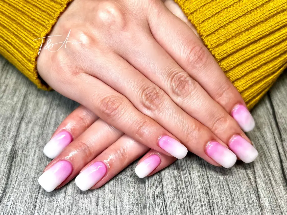 ネイル 長さ出し ジェルネイル グラデーション ピンク スカルプネイル T&A nailのネイルデザイン