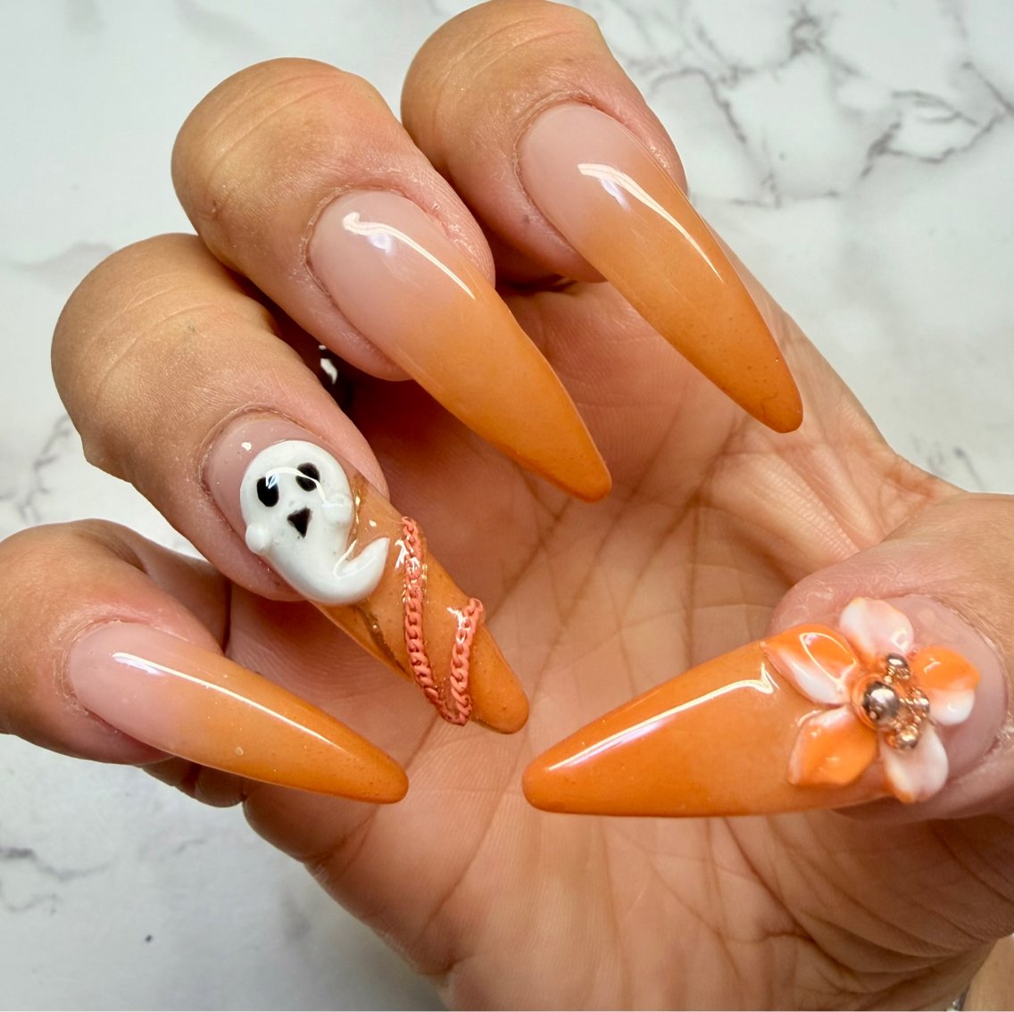 ネイル アートネイル チークネイル フラッシュネイル フラッシュマグ フレンチネイル Mai’s nailのネイルデザイン
