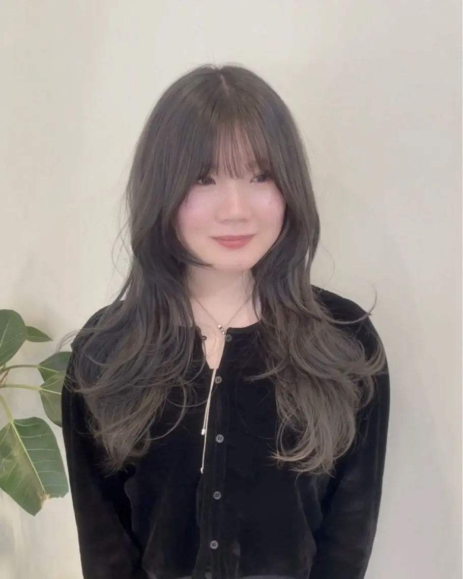 ロング カラー ヘアカラー nagisa 🎀 ハイトーン 髪質改善のヘアスタイル