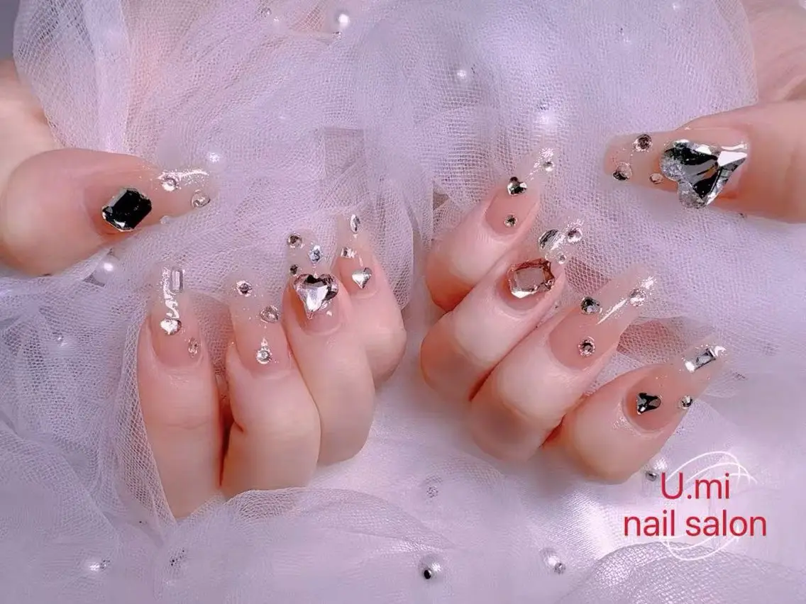 ネイル uminail cocoのネイルデザイン