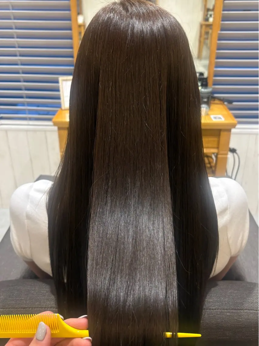 カラー 中山 江美香のヘアスタイル