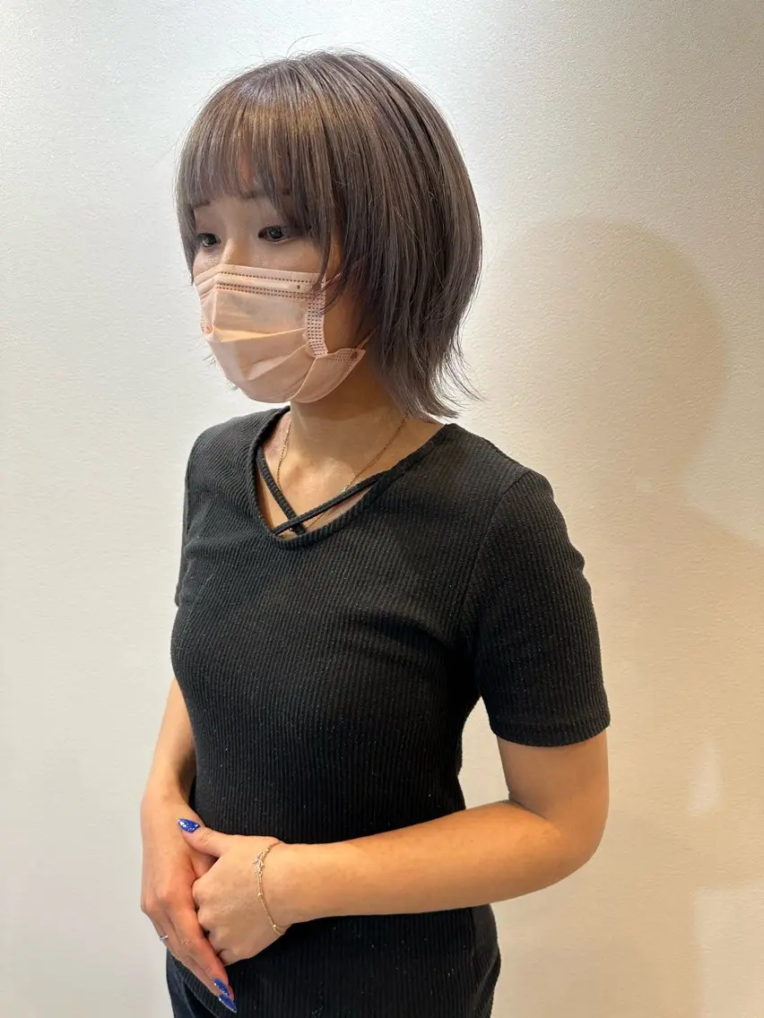 ショート カラー ボブレイヤー ラベンダーカラー ラベンダーグレー ボブ レイヤーカット カット ヘアカラー トリートメント 山下恋佳/矢場町/ ブリーチ/ショートのヘアスタイル
