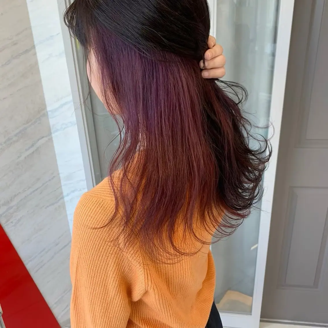 ロング カラー ヘアアレンジ 神品 幸音のヘアスタイル