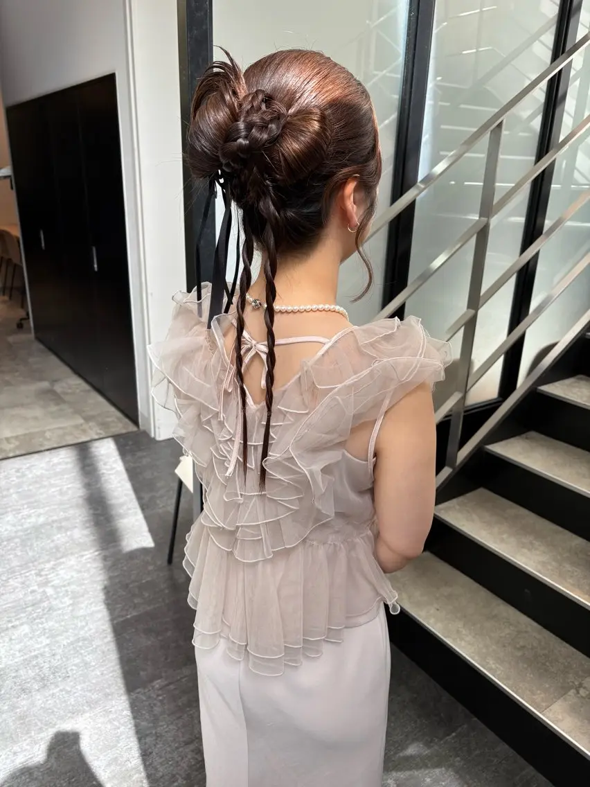 ロング ヘアアレンジ 韓国風ヘア ヘアセット mao | 柔らか艶カラー🫧のヘアスタイル