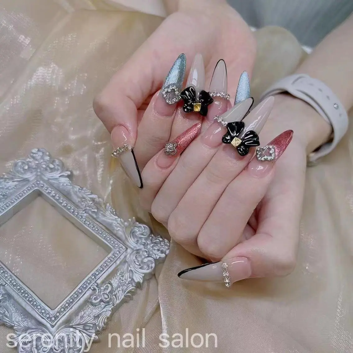 ネイル ハンドネイル ハンドケア ✨Serenity Nail salonのネイルデザイン