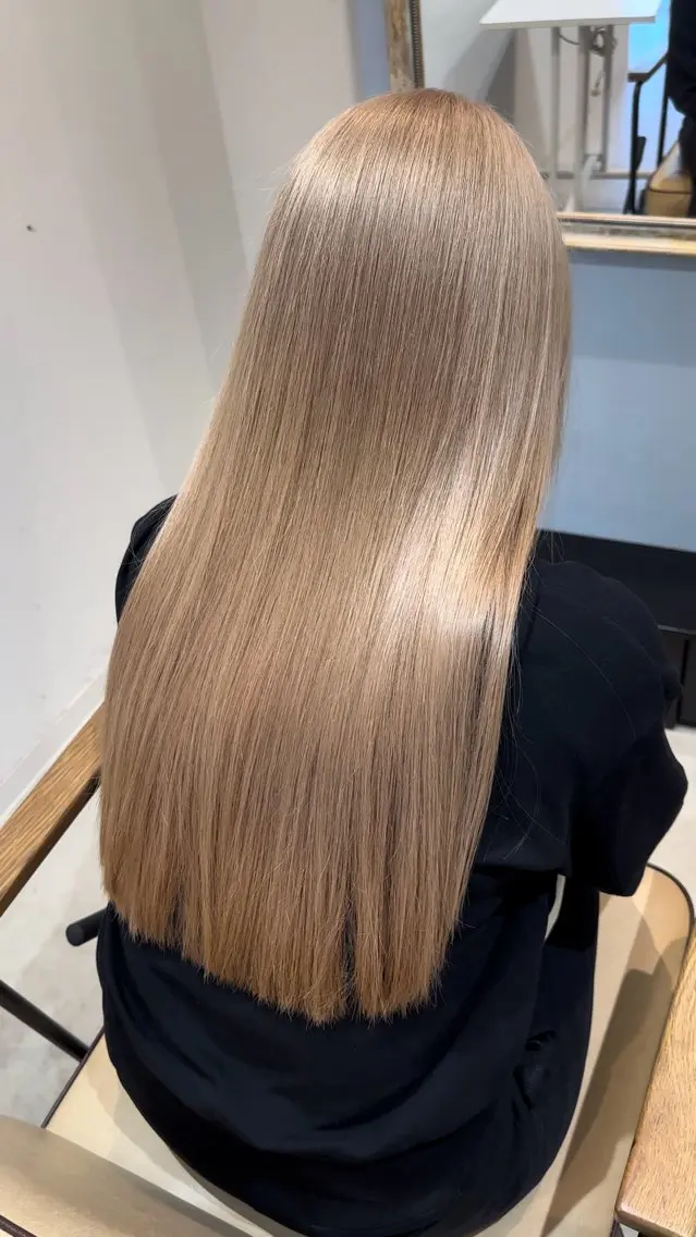 カラー バレイヤージュ ベージュカラー ブリーチ ブロンド ケアブリーチ ヘアカラー YUME/ブリーチ /カットモデル募集中のヘアスタイル