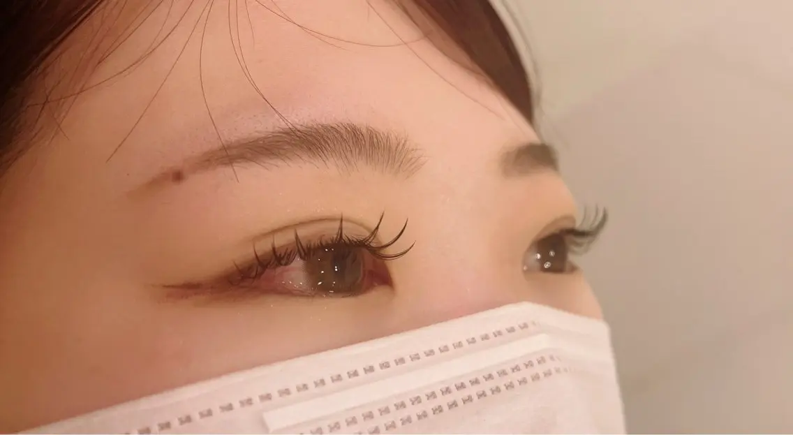 フラットラッシュ 120本 コーティング付 (LED+1100円)の写真