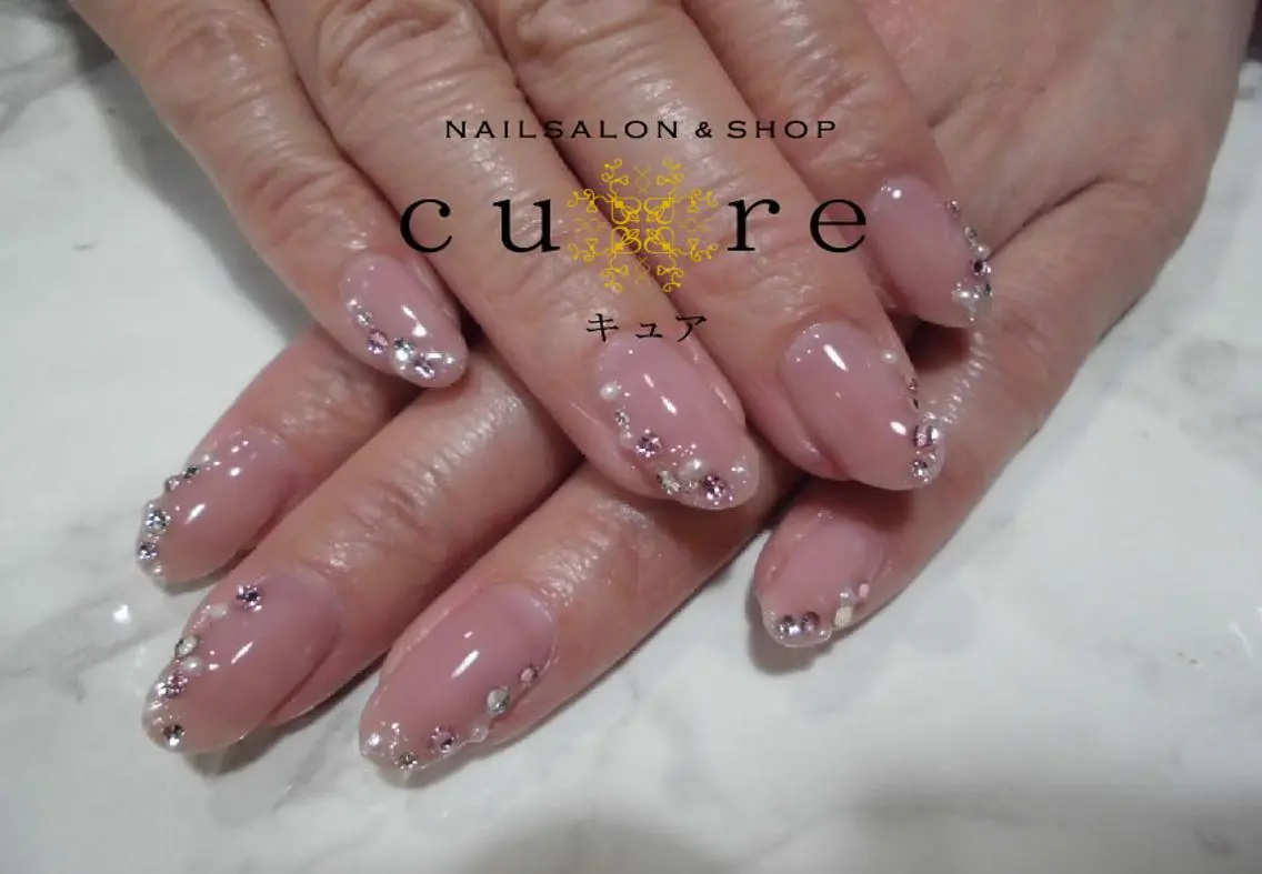 ミディアム ネイル ネイルサロン Cureのネイルデザイン