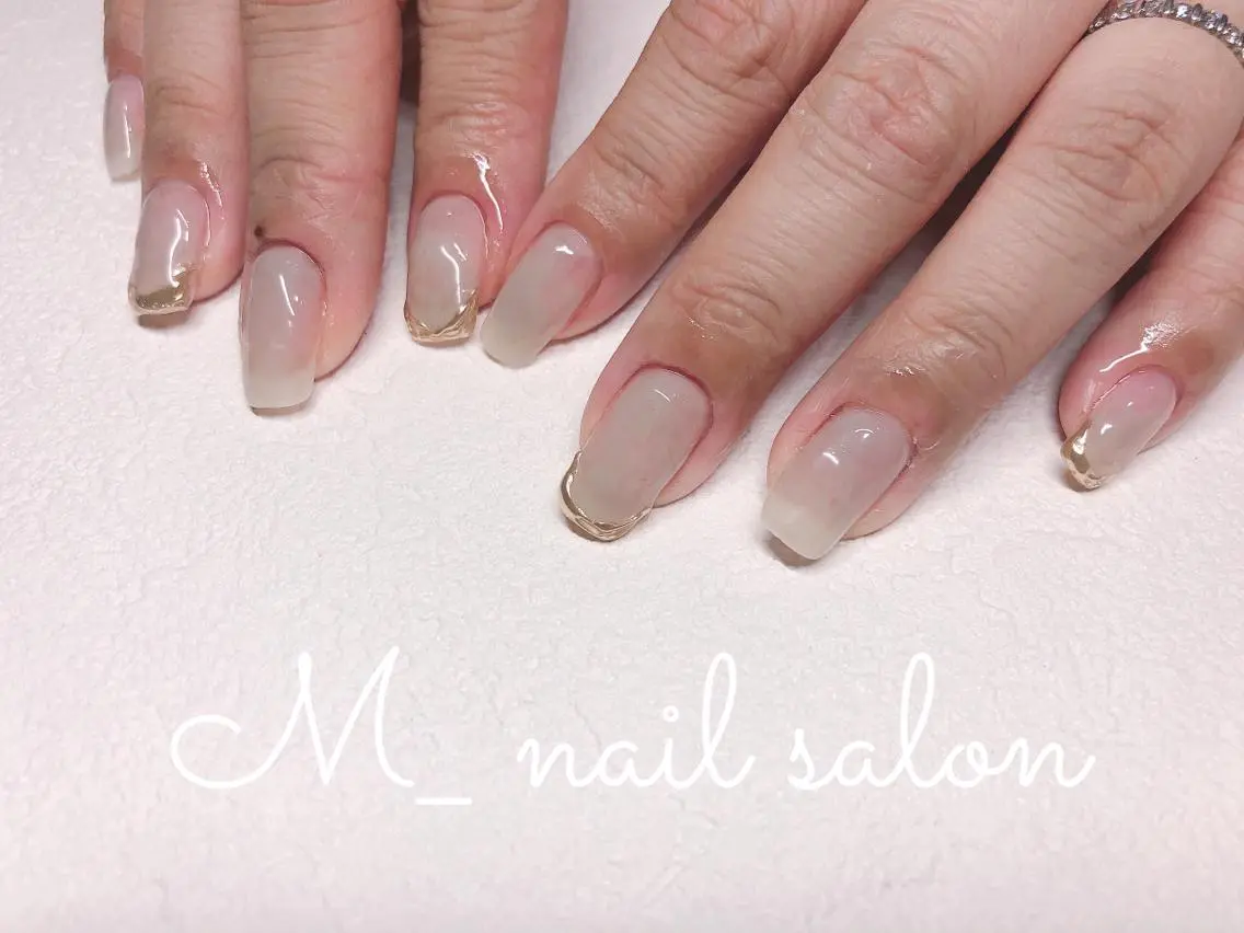 ネイル シンプルネイル M_ nail salonのネイルデザイン