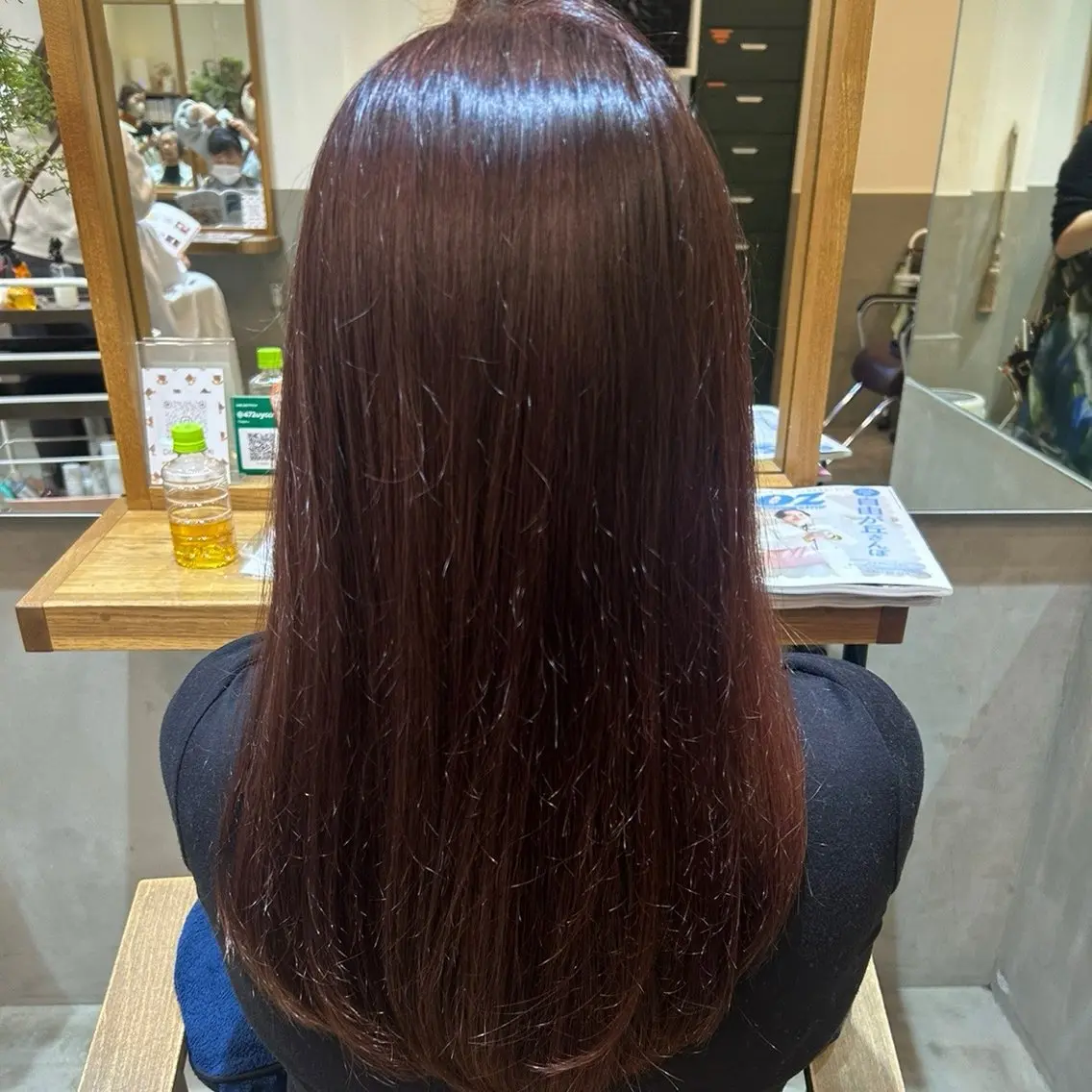 セミロング カラー カット ヘアカラー トリートメント 若狭 彩花のヘアスタイル