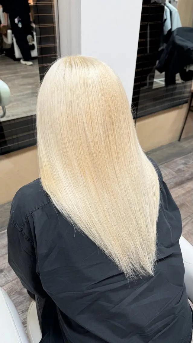 カラー ヘアカラー OTOHA OLUOLUのヘアスタイル