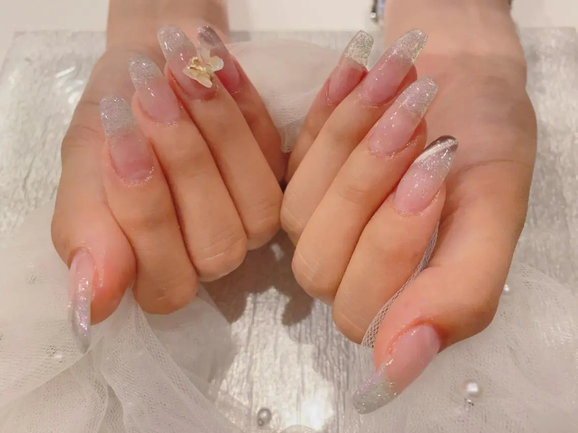 ネイル Tinaネイル 難波のネイルデザイン