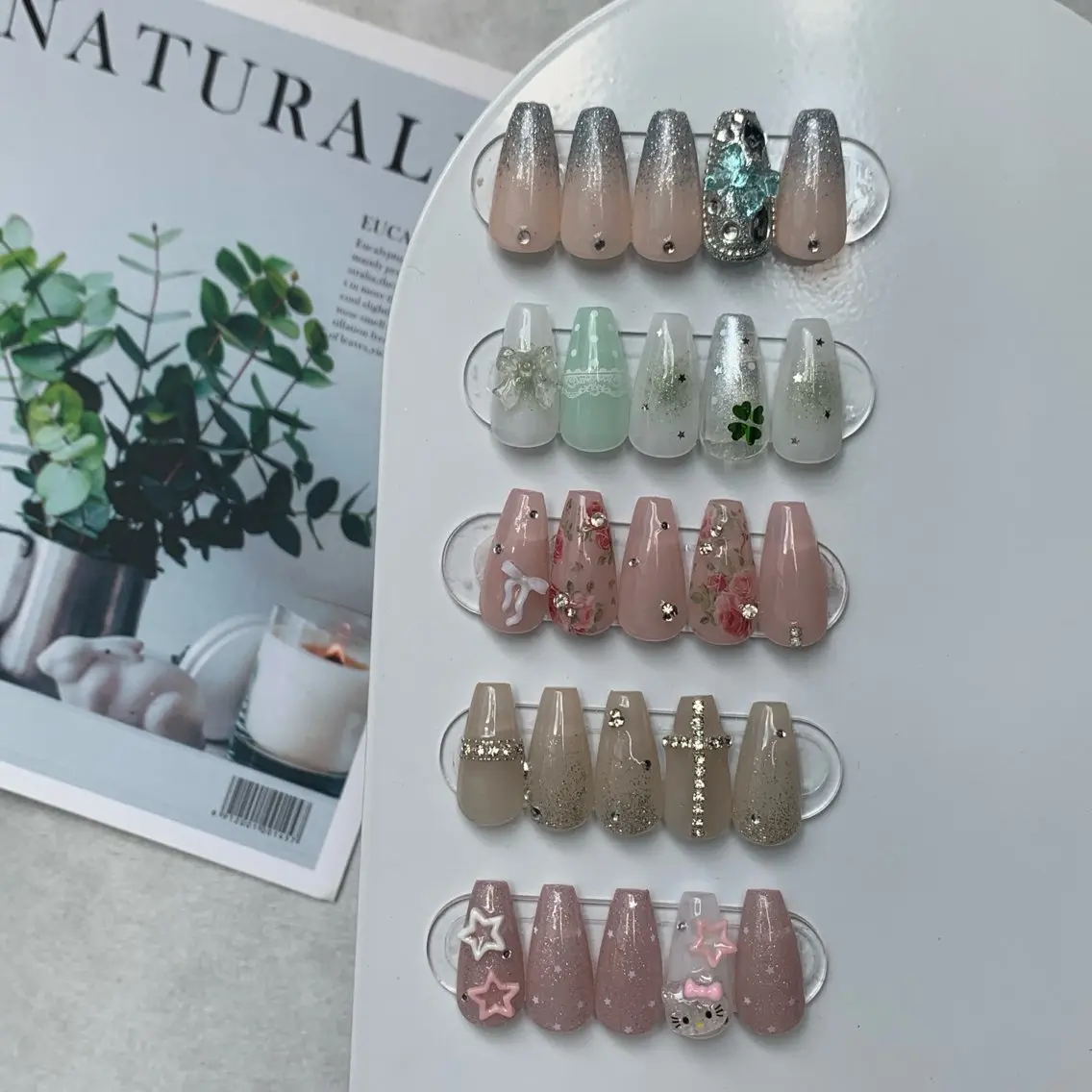 ネイル 長さ出し グラデーション 韓国ネイル ラメ(グリッター) ラメグラデーション M2 BEAUTY アスカのネイルデザイン
