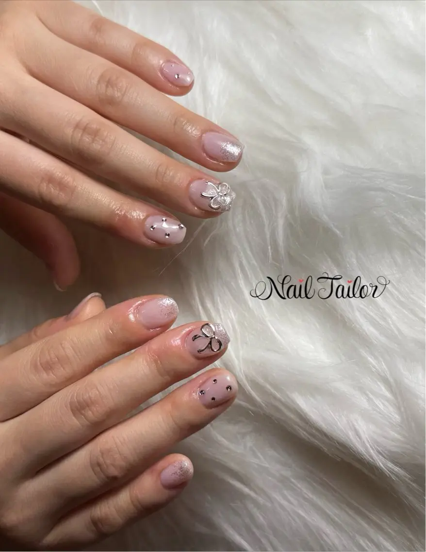 ネイル チークネイル 長さ出し ガーリー キラキラネイル ロングネイル ハンドネイル NailTailor ネイルテイラーのネイルデザイン