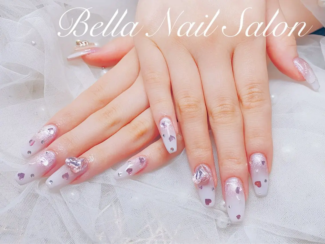 ネイル 持ち込み ハンドネイル Bella Nail Salonパラジェルのネイルデザイン