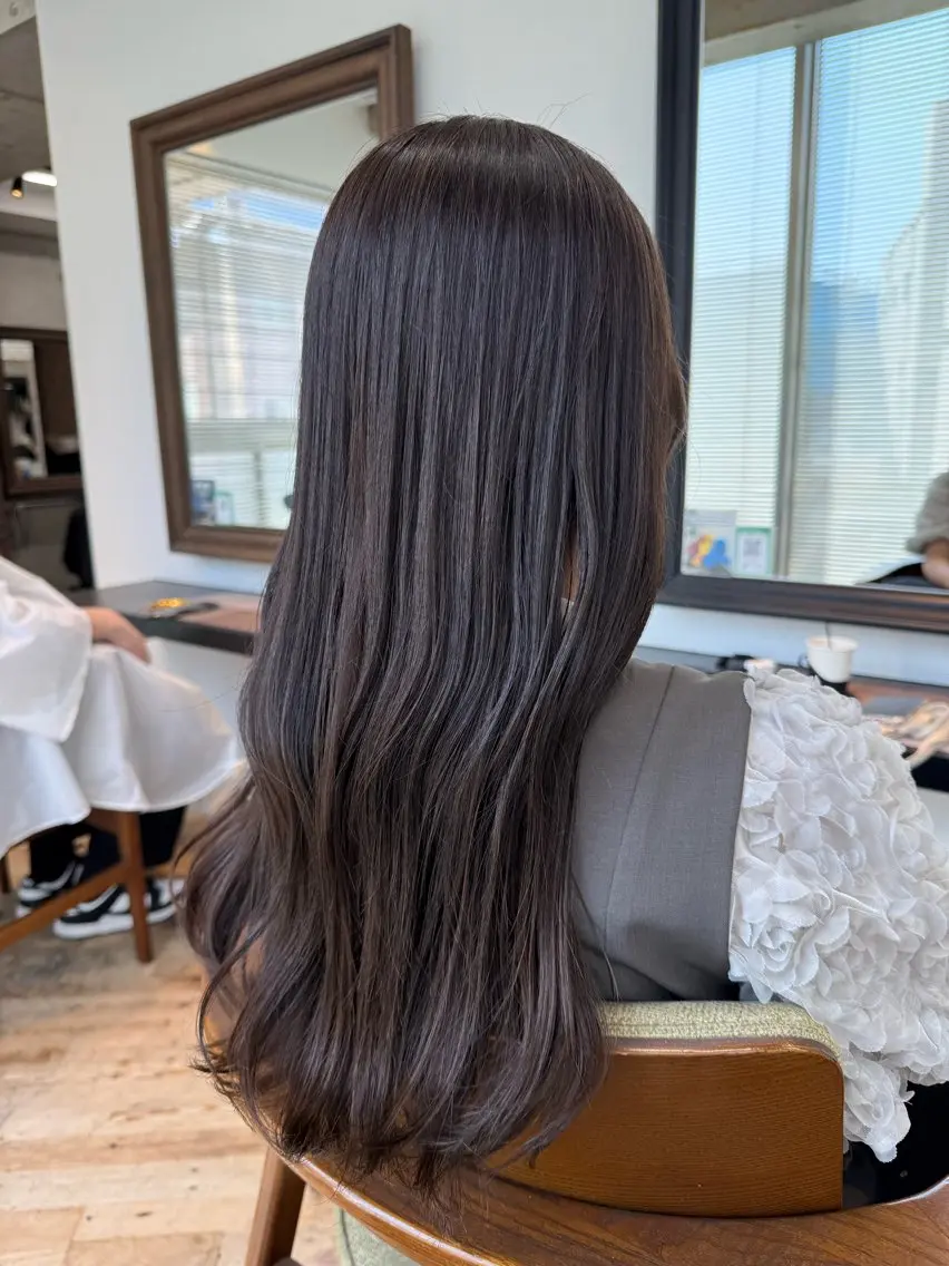 ミディアム カラー カット ヘアカラー グレージュカラー 吉川慶斗のヘアスタイル