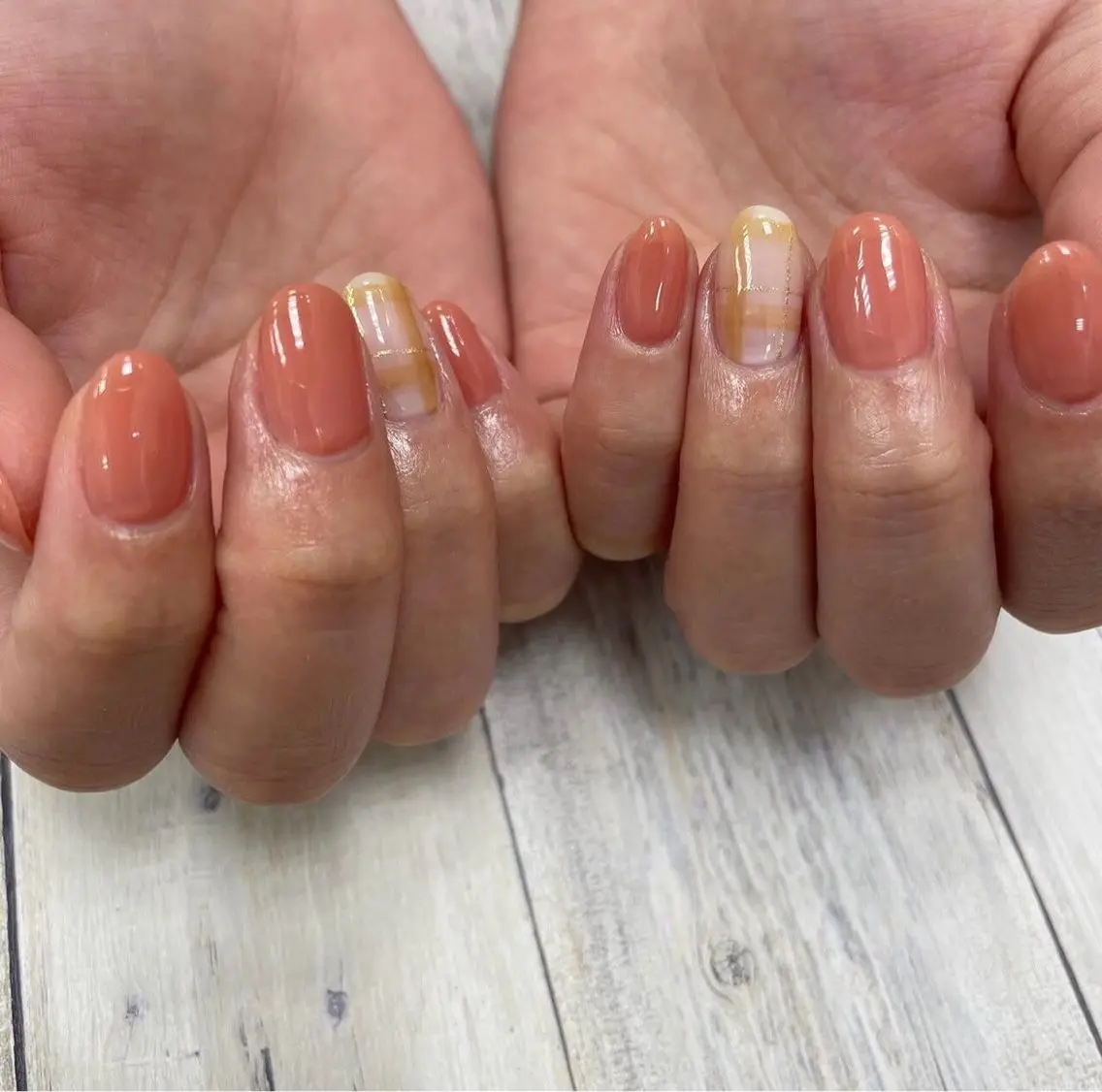 【Hand】ワンカラー/グラデーション+アート2本の写真