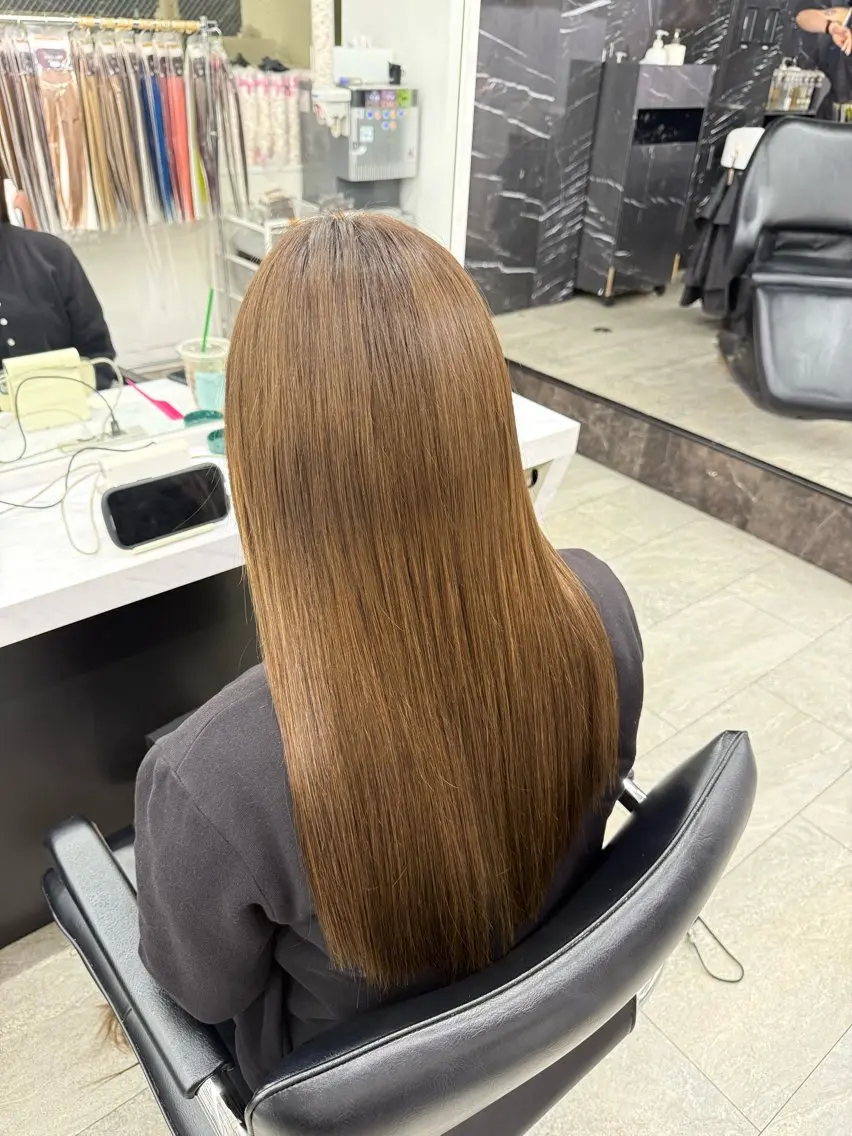 ロング カラー エクステ 🩶ハイトーン × プルエク🩶MIWAのヘアスタイル