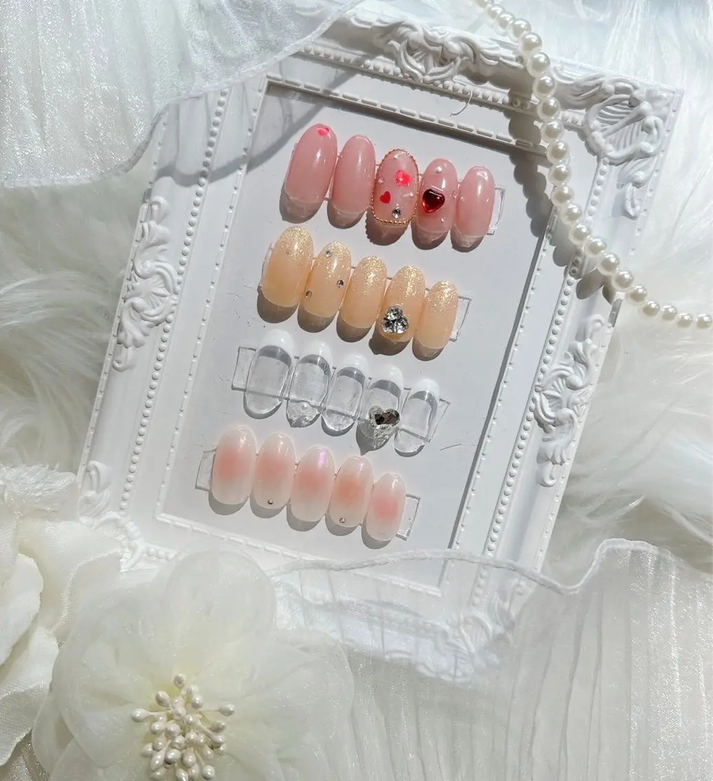ネイル ハンドネイル ハンドケア Macherie Rose Jrのネイルデザイン