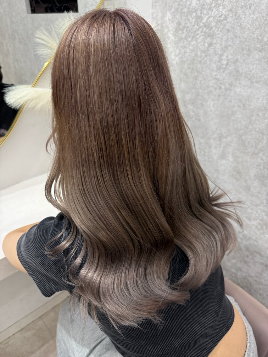 ロング 🌻帆🌻 大宮/艶カラー/のヘアスタイル
