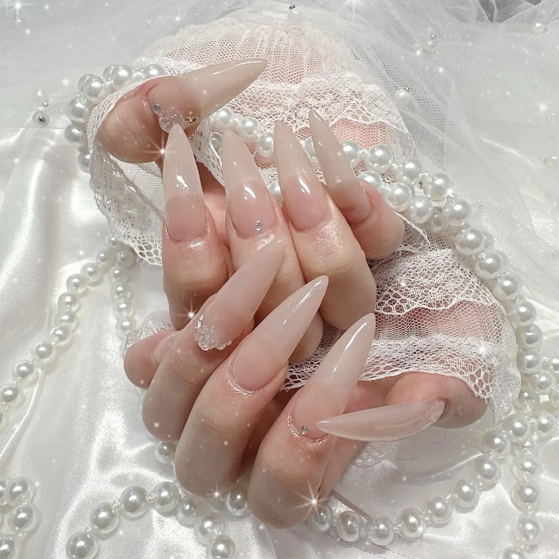 ちゅるん✨️ワンカラーネイル 🩷10粒ストーンサービス付♪可愛いお写真プレゼント🎁ドリンクサービス✨️の写真