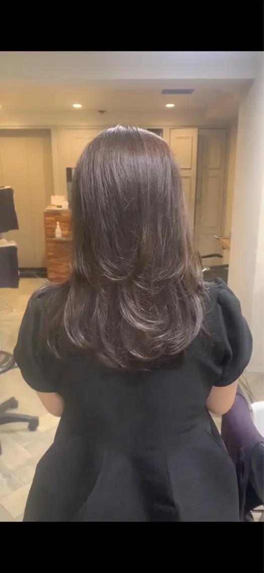 ミディアム 伊藤 鳳雅のヘアスタイル