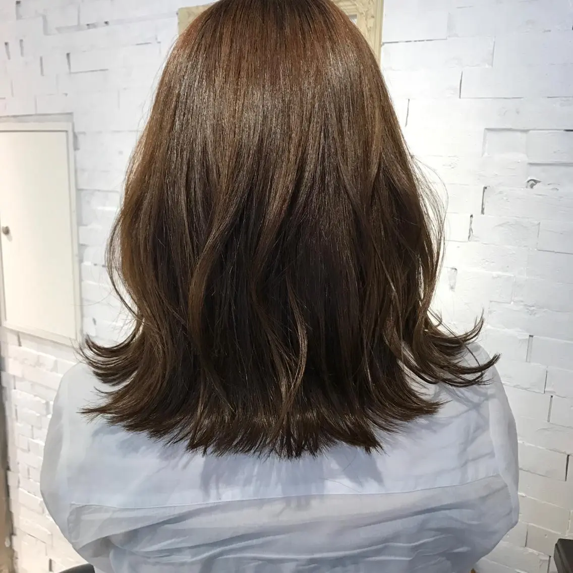 ミディアム ハイライト エクステ(レミー毛) NINEのヘアスタイル