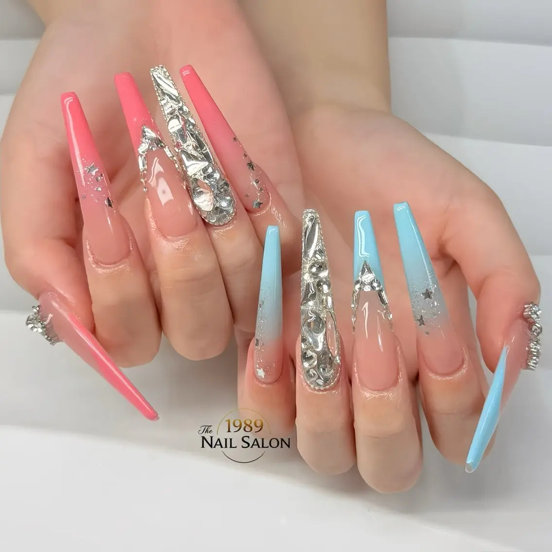 ネイル ロングネイル スーパーロングネイル ハンドネイル The 1989 Nail Salonのネイルデザイン