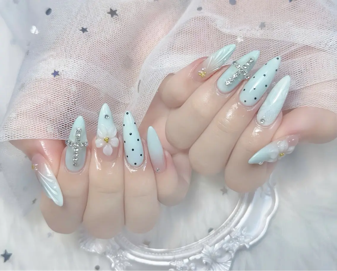 ネイル Rin Hana Nailのネイルデザイン