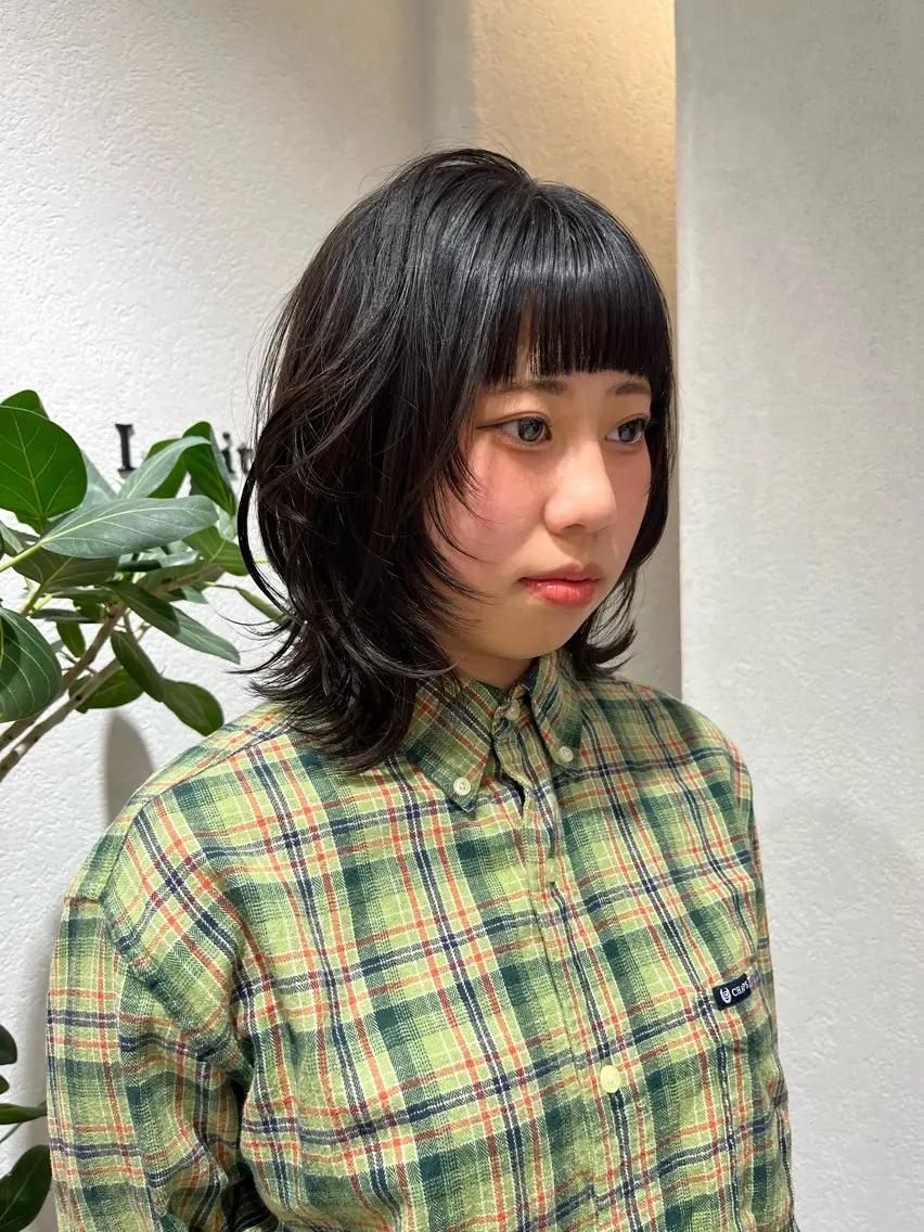 ミディアム 白髪ぼかしマイスター 🫧shuri🫧のヘアスタイル