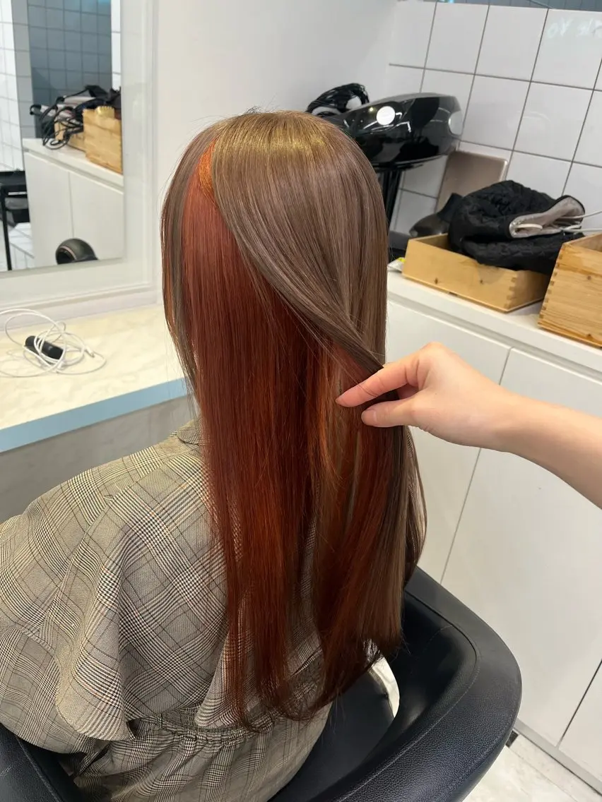 ロング カラー ヘアカラー トリートメント ブリーチカラー 🩵MIZUKIのヘアスタイル