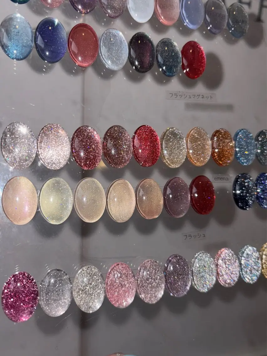 ネイル フラッシュネイル マグネットネイル ハンドネイル AOI💫 nailのネイルデザイン