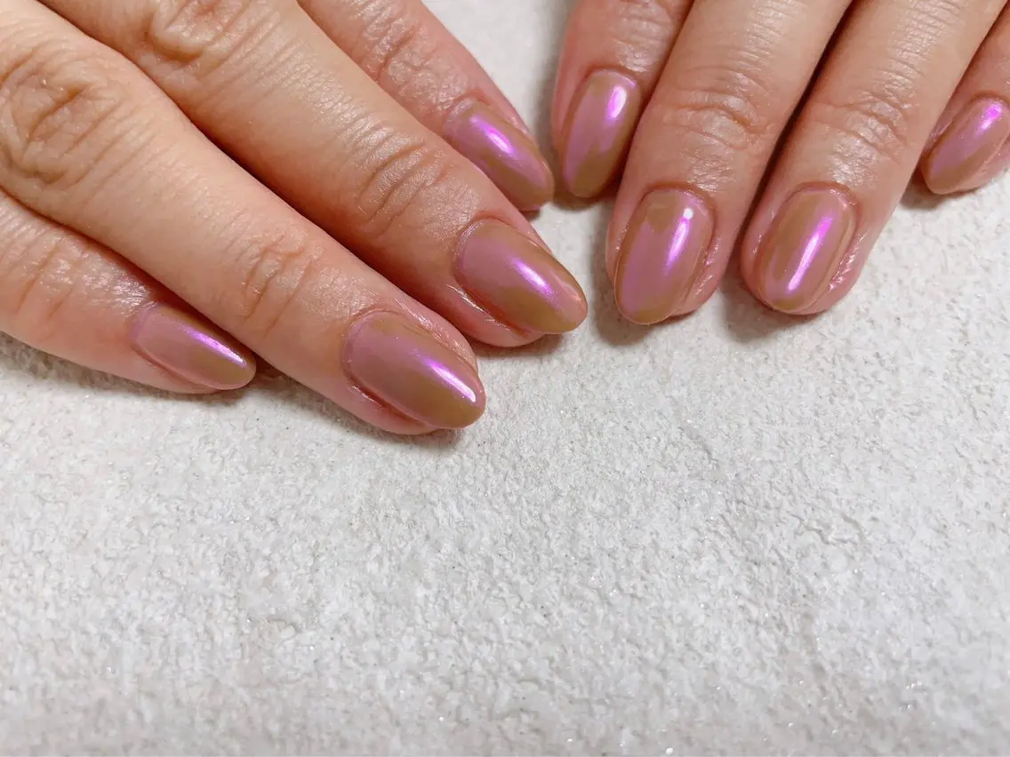 ネイル オーロラネイル フラワーネイル フットネイル フレンチネイル ジェルネイル ハンドネイル mogunail &blowのネイルデザイン