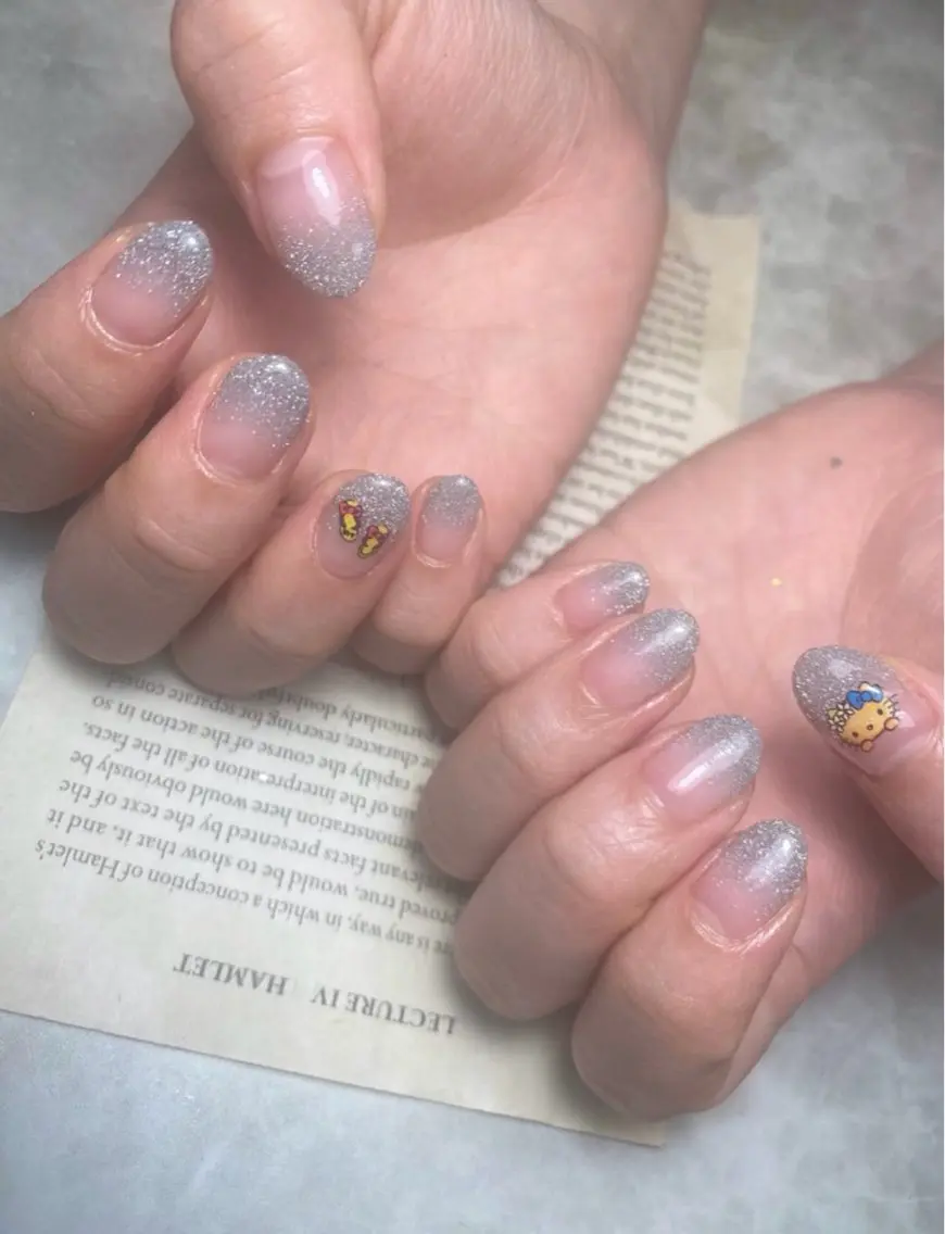 ネイル ラメ(グリッター) ラメグラデーション 🌿Charme🌿 MAIのネイルデザイン