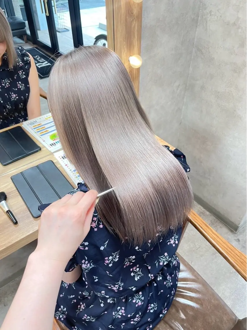 【🌟🌟透明感抜群🌟🌟】ダブルカラー（ブリーチ）➕補修オイルトリートメントの写真