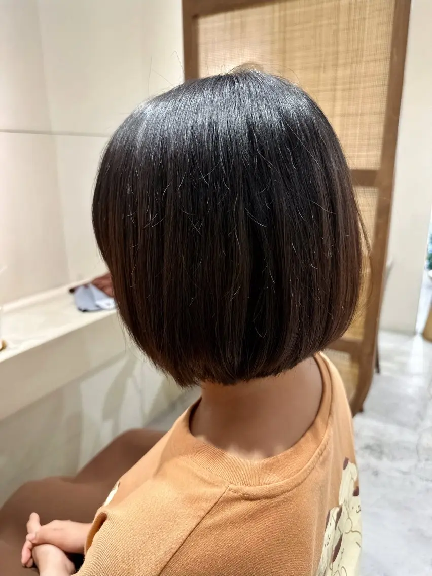 ショート ボブ 上野 秀のヘアスタイル