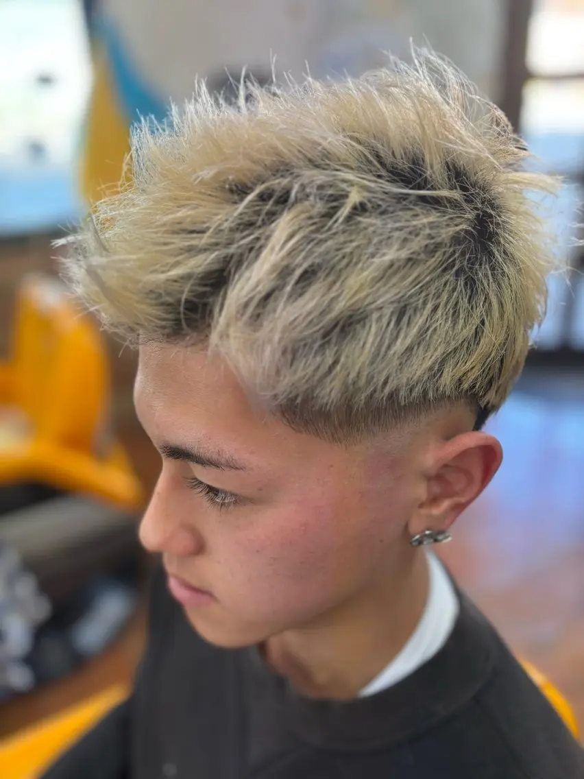ショート やました 理容所のヘアスタイル