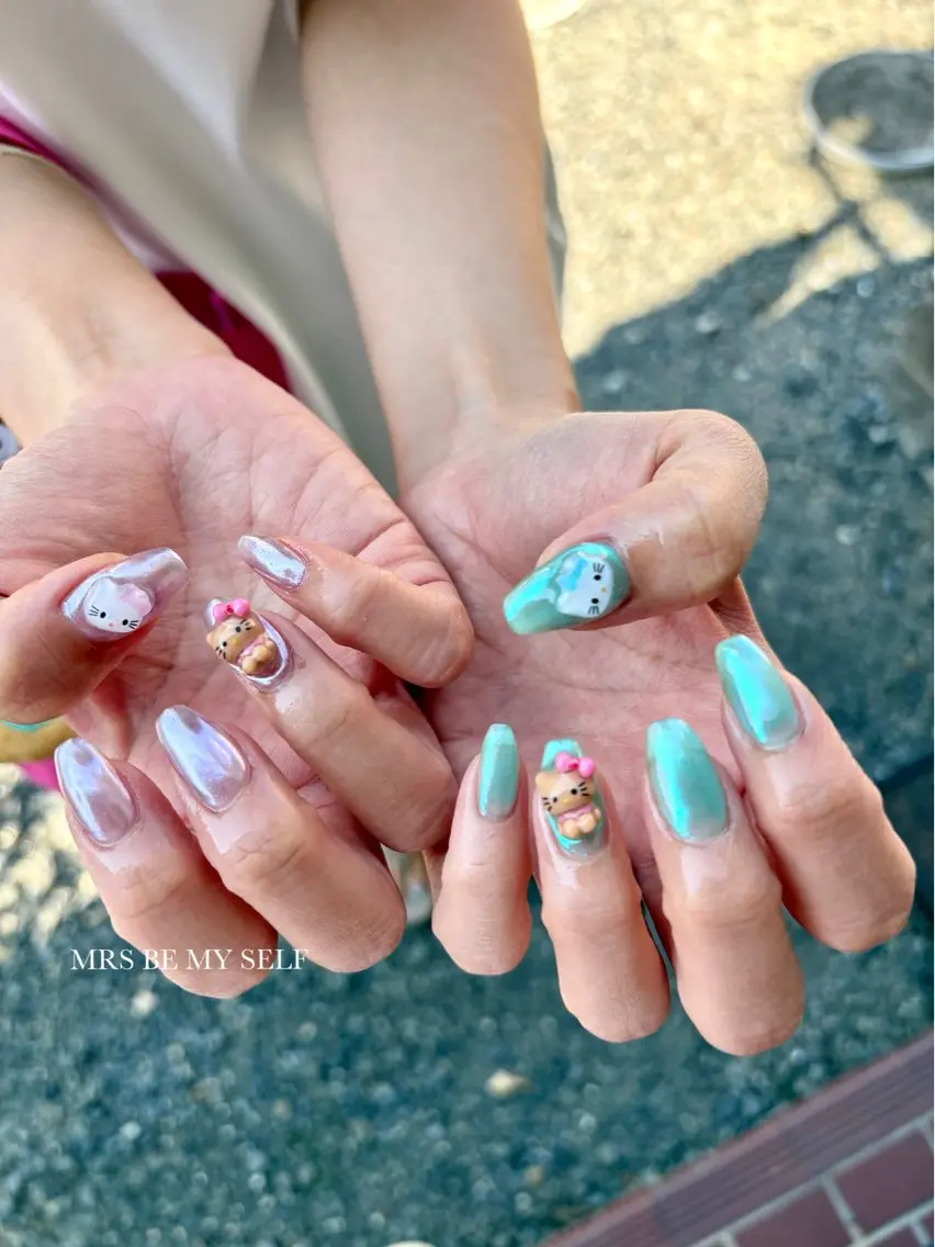 ネイル ミラーネイル 持ち込み ワンカラーネイル ハンドネイル MRS/ miyu🎀のネイルデザイン