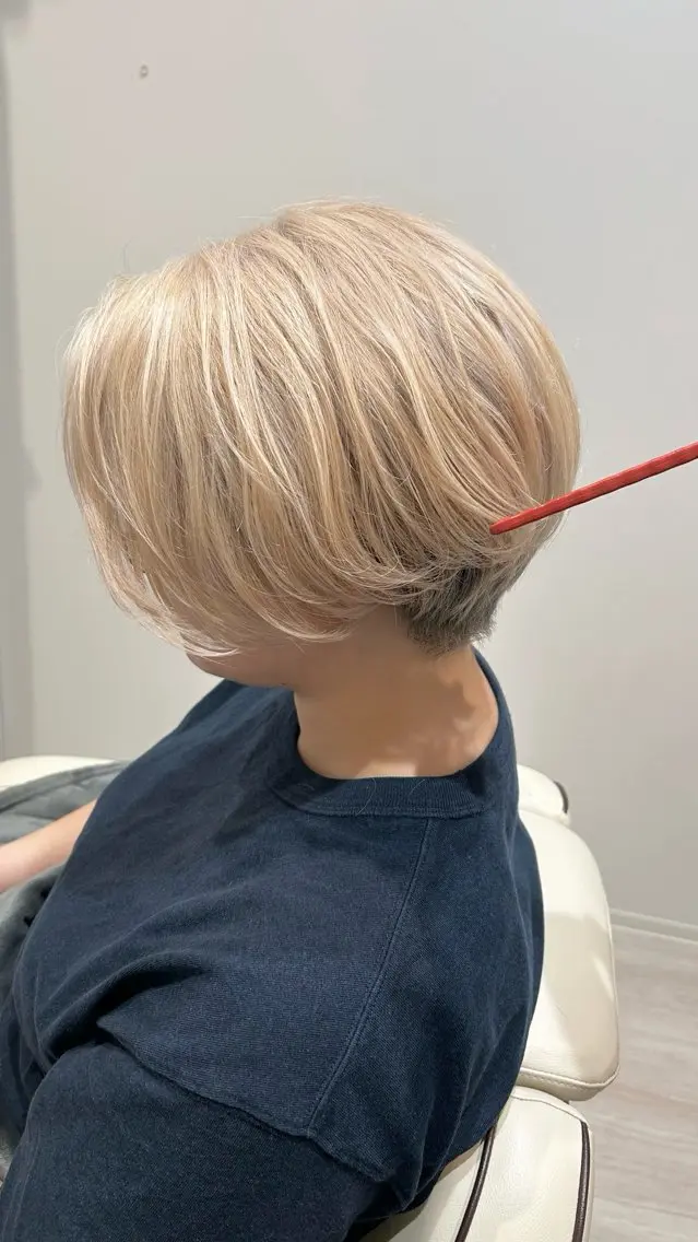 ショート カット 似合わせ艶髪カラー ❤️ハダユミのヘアスタイル