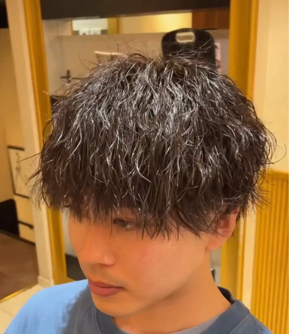 パーマ メンズ 坂本 莉希のヘアスタイル