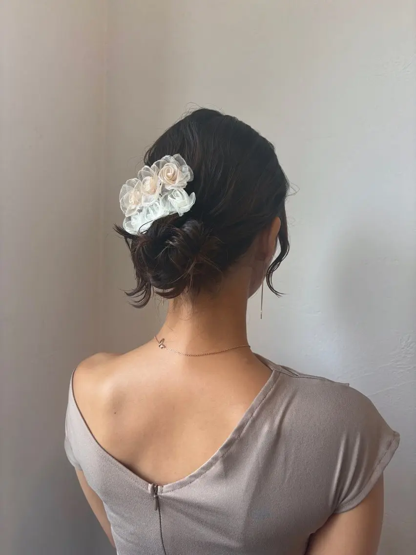 ミディアム ヘアアレンジ ヘアセット 吉岡 茉穂のヘアスタイル